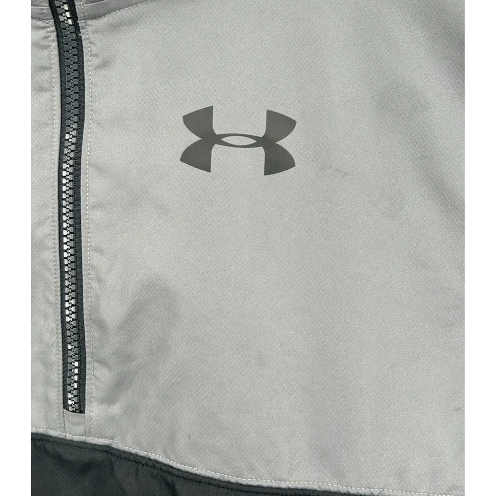 Under Armour Long Sleeve Quarter‎ Zip Pullover Windbreaker Gray Black Boys YXL